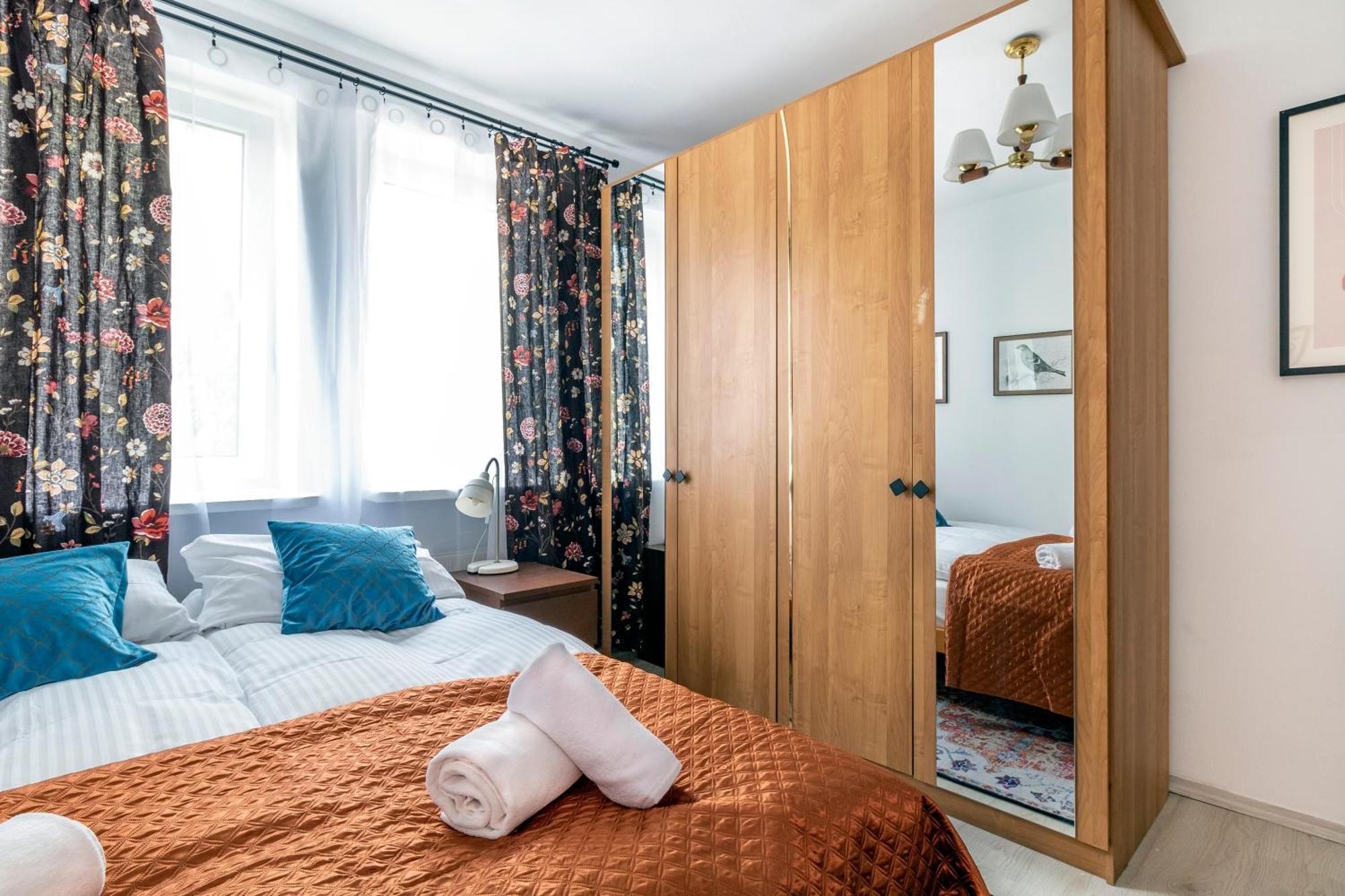 Wonderful 2- Bedroom Apartment With Soul Wwa70 Varşovia Exterior foto